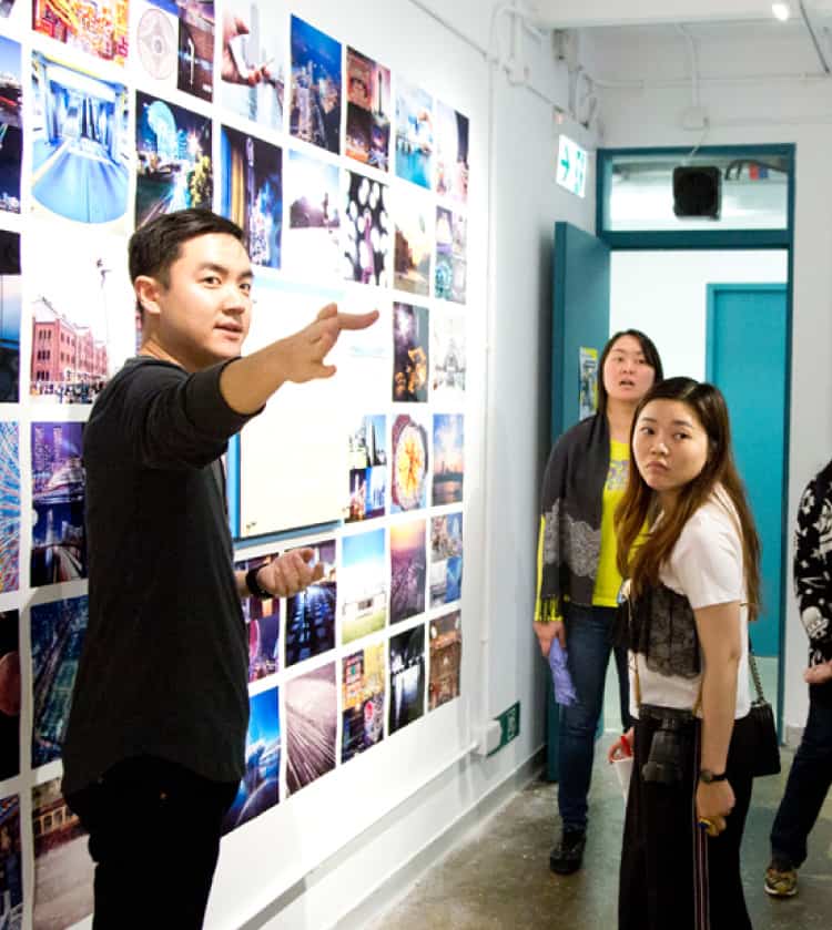 Bringing online and real-world together. Utilizing Instagram for overseas strategy.